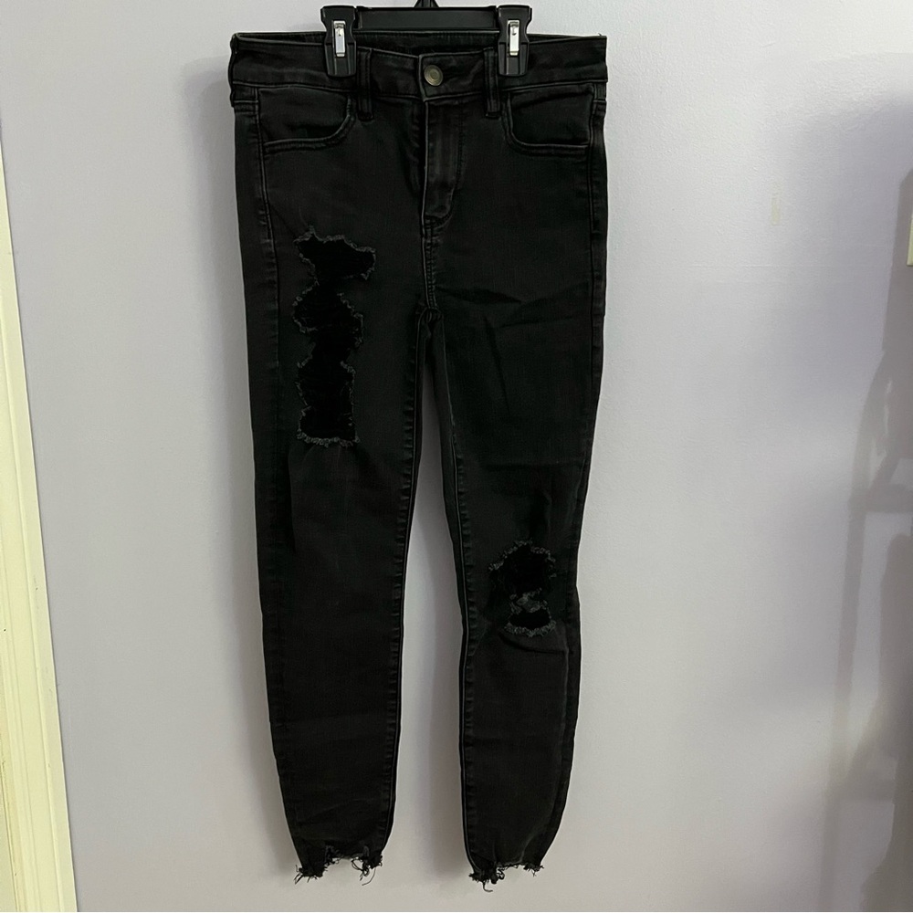 American Eagle distressed jeans